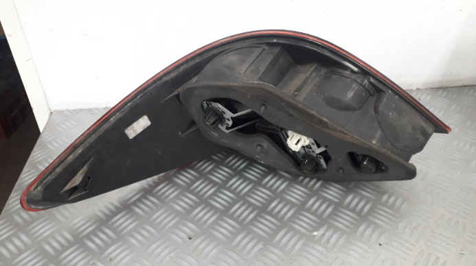 Feu arriere principal droit (feux) MERCEDES CLASSE R W251 BREAK