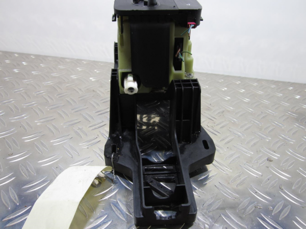 Levier de vitesses MERCEDES CLASSE A 169 – A1693700709 / 169267056
