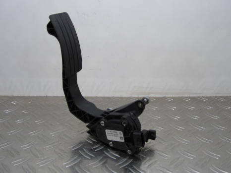 Potentiometre de pedale de gaz d’accelerateur DACIA SANDERO 2 PHASE 2 – 180022703R
