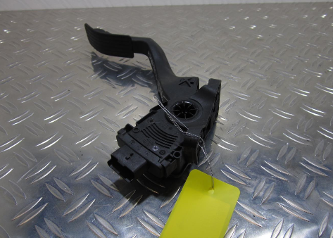 Potentiometre de pedale de gaz d’accelerateur PEUGEOT 308 2 PHASE 1 – 9835904480