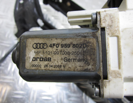 Mecanisme de leve vitre electrique avant droit AUDI A5 1 COUPE PHASE 1 – 4F0959802D / 8T0837462D