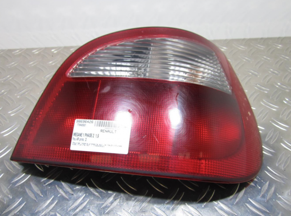 Feu arriere principal droit (feux) RENAULT MEGANE 1 PHASE 2 – 7700428321