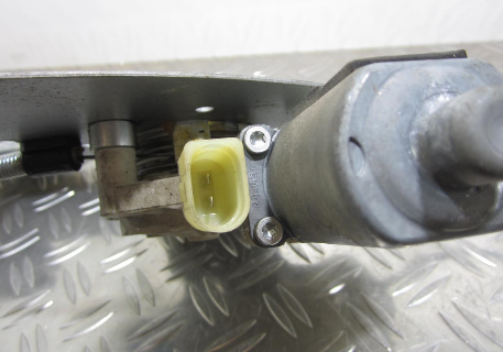 Leve vitre electrique avant gauche MERCEDES SPRINTER 2 PHASE 1 – A0068205442