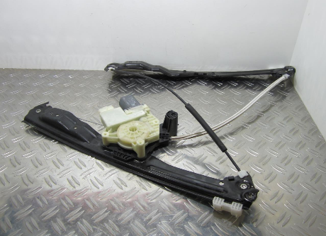 Leve vitre electrique avant gauche PEUGEOT 308 2 PHASE 1 – 9678189880