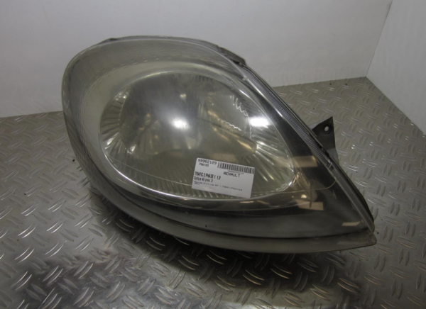 Optique avant principal droit (feux)(phare) RENAULT TRAFIC 2 – 7700311372