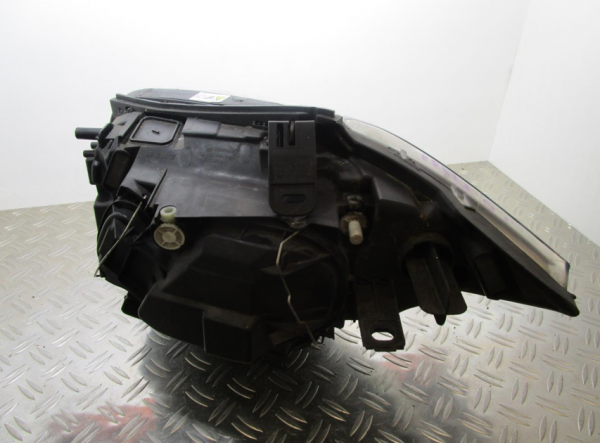 Optique avant principal droit (feux)(phare) BMW SERIE 1 E81 COUPE – 90004814