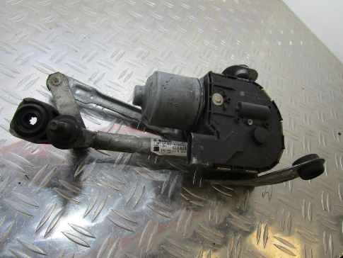 Moteur essuie glace avant droit MERCEDES CLASSSE A 168 – 3397021405