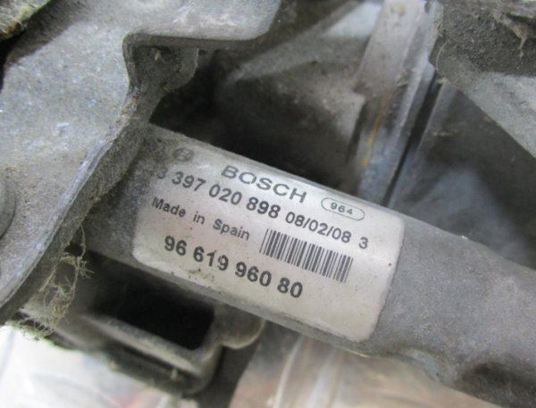 Moteur essuie glace avant gauche PEUGEOT 407 PHASE 1 – 3397020898
