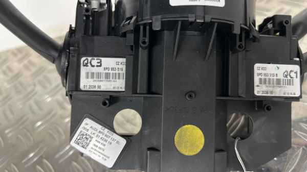 Com (Bloc Contacteur Tournant+Commodo Essuie Glace+Commodo Phare) AUDI A3  2 SPORTSPORT PHASE  – 8P0907137BL
