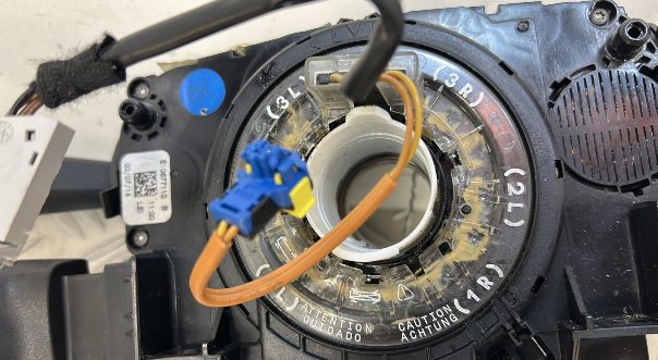 Com (Bloc Contacteur Tournant+Commodo Essuie Glace+Commodo Phare) PEUGEOT 308 2 PHASE 1 – 98072689ZD