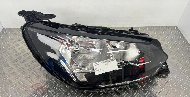 Optique avant principal droit (feux)(phare) PEUGEOT 208 2 – 98231193880