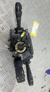 Com (Bloc Contacteur Tournant+Commodo Essuie Glace+Commodo Phare) DACIA LODGY PHASE 1 – 681726