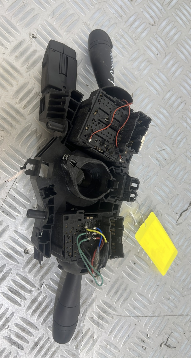 Com (Bloc Contacteur Tournant+Commodo Essuie Glace+Commodo Phare) DACIA LODGY PHASE 1 – 681726