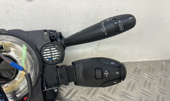 Com (Bloc Contacteur Tournant+Commodo Essuie Glace+Commodo Phare) CITROEN C3 2 PHASE 2 – 96773868ZD