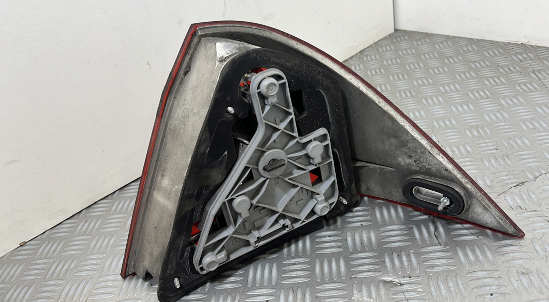 Feu arriere principal gauche (feux) MERCEDES CLASSE C 203 COUPE SPORT PHASE 1 – A2038200164
