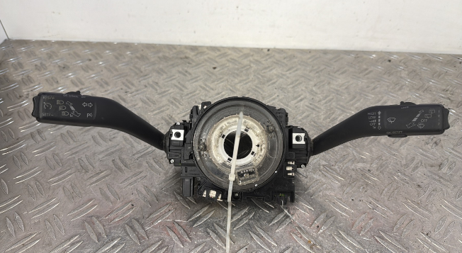 Com (Bloc Contacteur Tournant+Commodo Essuie Glace+Commodo Phare) VOLKSWAGEN GOLF 6 – 5K0953549C