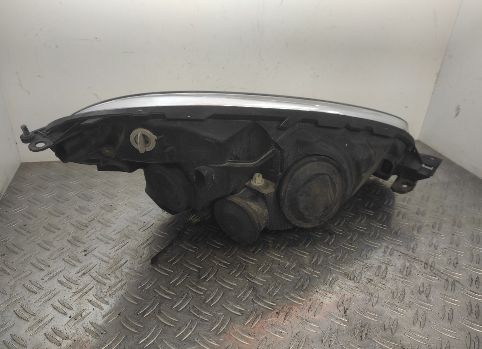 Optique avant principal gauche (feux)(phare) CITROEN C4 PICASSO 1 – 00006208A8