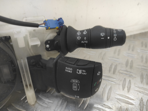 Com (Bloc Contacteur Tournant+Commodo Essuie Glace+Commodo Phare) RENAULT SCENIC 3 PHASE 1 – 255670019R