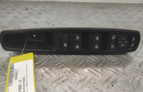 Interrupteur de leve vitre avant gauche RENAULT SCENIC 3 PHASE 1 – 809610017R