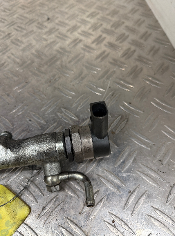 Rampe injection BMW SERIE 3 E46 PHASE 2 – 445214030