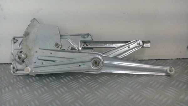 Mecanisme de leve vitre electrique avant droit RENAULT TWINGO 1 PHASE 3 8200051780/8200052944