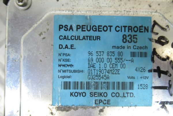 Calculateur de direction assistee Citroen C3 1,4i 73cv 9653783580 / 6900000555
