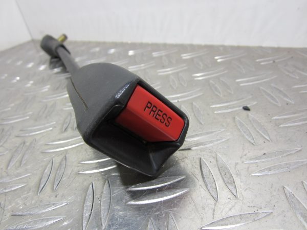 Attache ceinture avant gauche HONDA CIVIC 4 EC932
