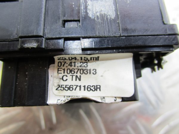 Commodo d’essuie glaces RENAULT CLIO 4 PHASE 1 – 8201168013