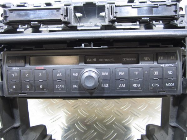 Autoradio d’origine AUDI A6 2 – 4B0858005