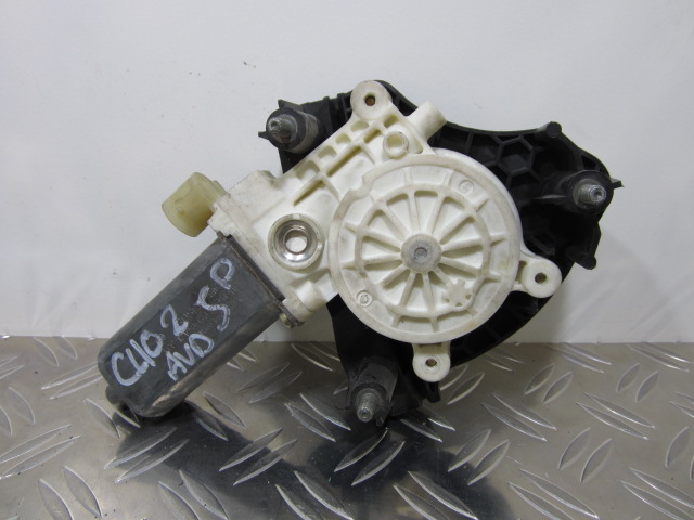Moteur leve vitre avant droit RENAULT CLIO 2 – 0130822020