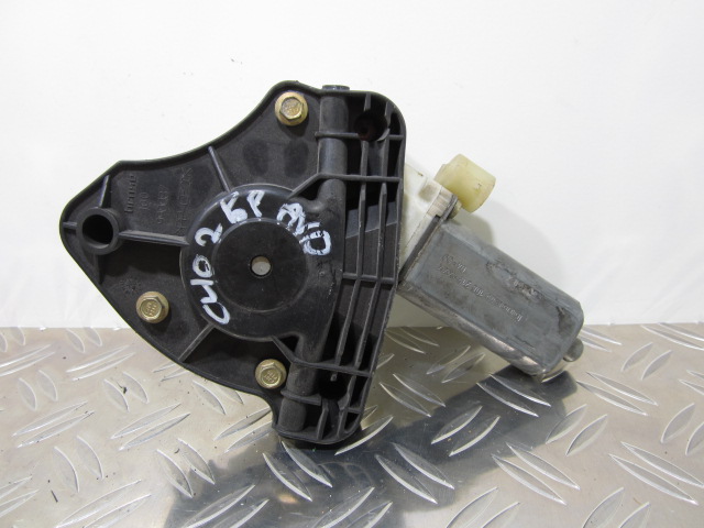 Moteur leve vitre avant droit RENAULT CLIO 2 – 0130822020