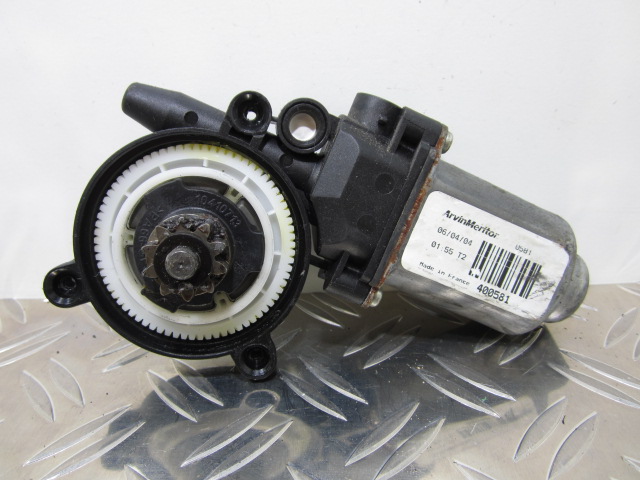 Moteur leve vitre avant gauche RENAULT TWINGO 1 – 400581