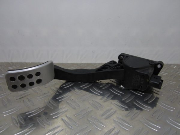 Potentiometre de pedale de gaz d’accelerateur CITROEN DS5 – 9687772080 / 0280755180