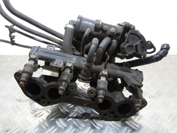 Collecteur d’admission + Rampe d’injection PEUGEOT 306 1,6i – 9607080380 / 9613250080