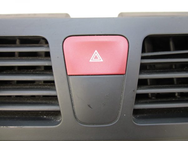 Aerateur tableau de bord CITROEN C4 GRAND PICASSO 1 – 9683265580