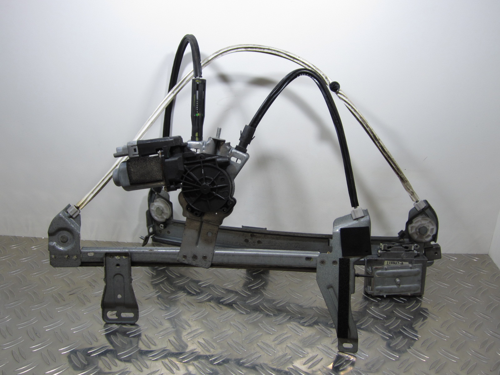 Leve vitre electrique avant gauche PEUGEOT 207 CC – 9680072080