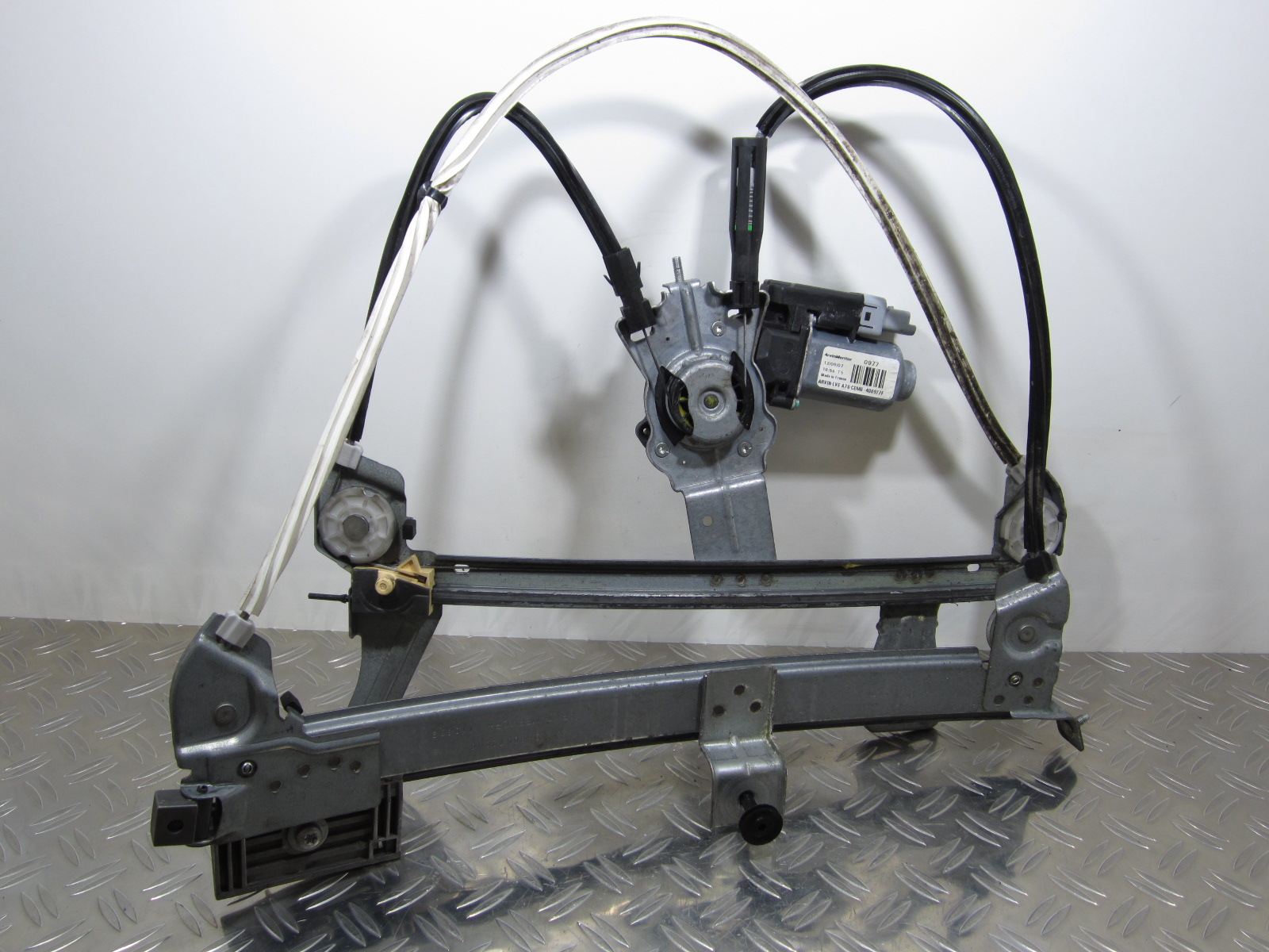 Leve vitre electrique avant gauche PEUGEOT 207 CC – 9680072080