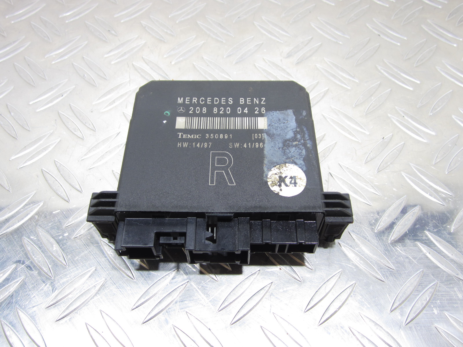 Module verrouillage central des portes MERCEDES CLASSE CLK W208 – 2088200426