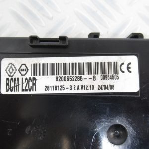 Boitier BCM Johnson Controls Renault Clio 3 Phase 1  8200652285