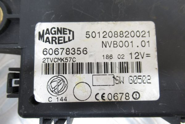 Boîtier Confort Magneti Marelli Lancia Thésis 2.4L i  501208820021