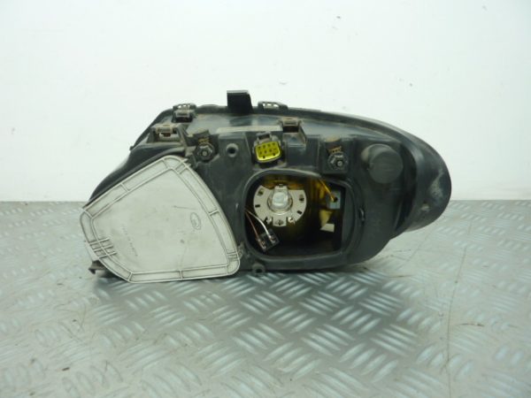 Optique avant principal droit CHRYSLER VOYAGER 4 04857702AB