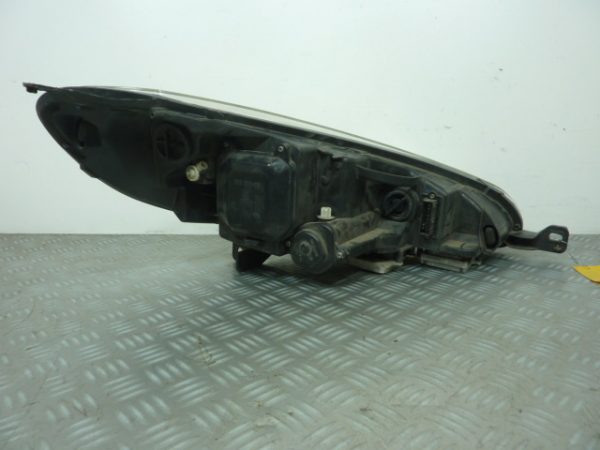 Optique avant principal gauche (feux)(phare) PEUGEOT 407 COUPE
