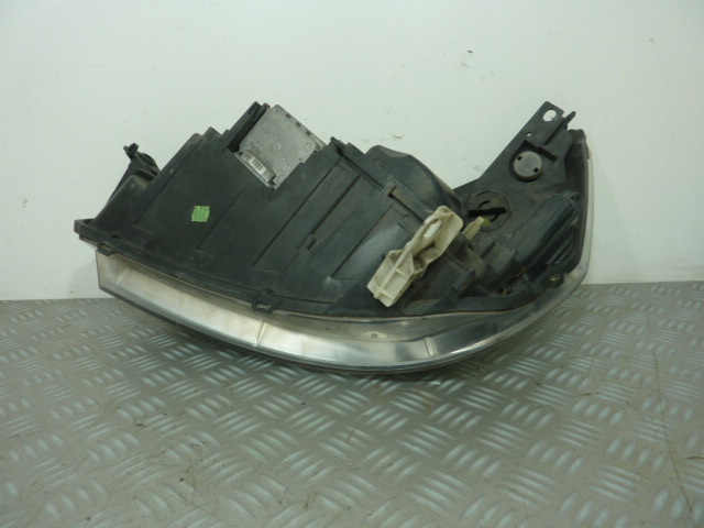 Optique avant principal droit (feux)(phare) RENAULT ESPACE 4 PHASE 2 89904974