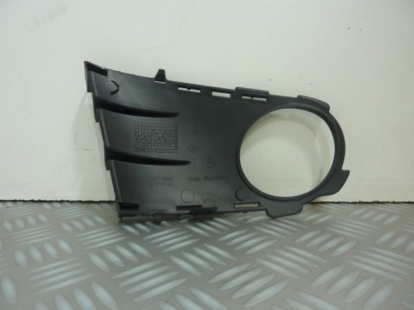 Grille de pare choc avant gauche RENAULT MODUS PHASE 1 8200311699