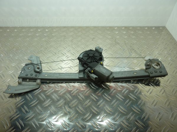 Leve vitre electrique avant gauche TOYOTA AYGO 1 PHASE 1 69820
