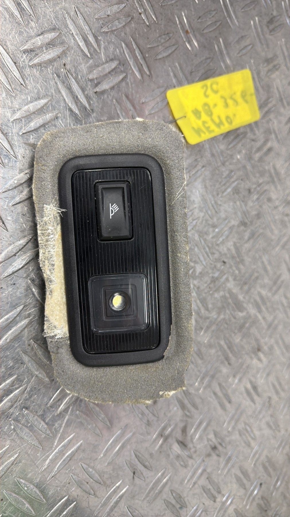 2X ECLAIRAGE DE PLAFONNIER T-ROC 2GA861303