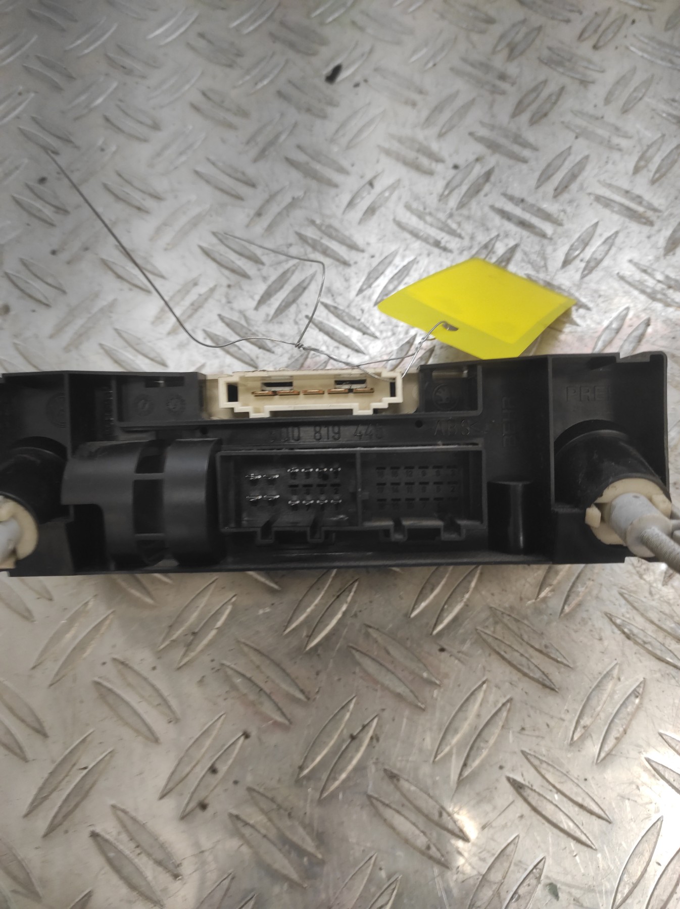 Commande chauffage VOLKSWAGEN FOX – 6Q08119045T