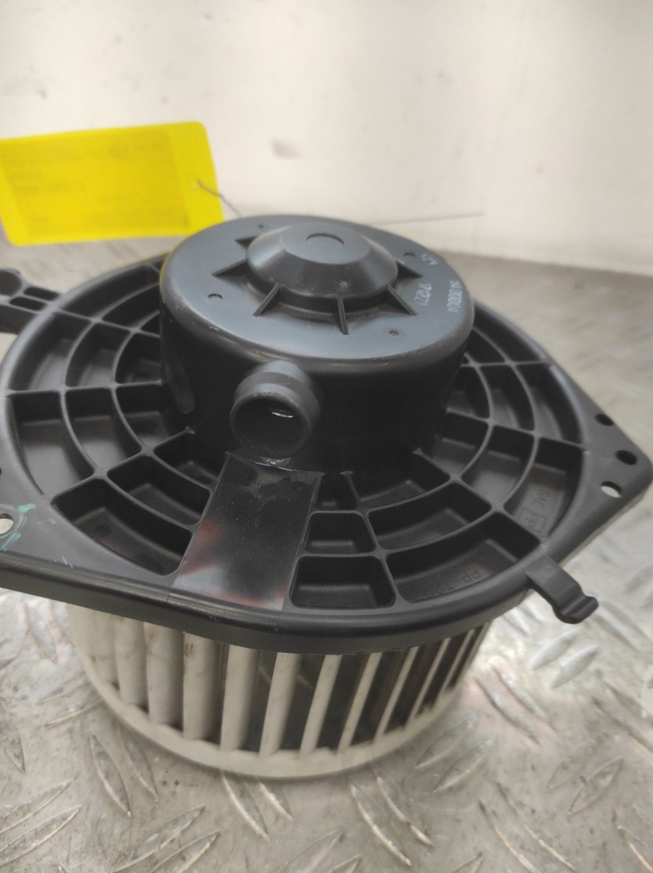 Pulseur d&rsquo;air RENAULT LAGUNA 3 PHASE 1 – 8400004