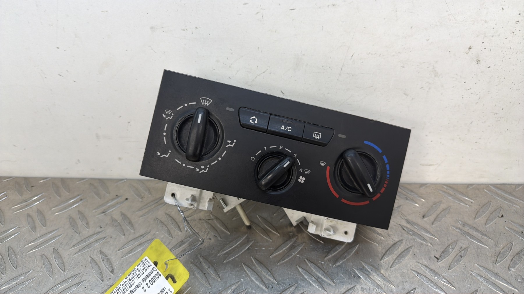 Commande chauffage FIAT SCUDO 2 – 140015338A