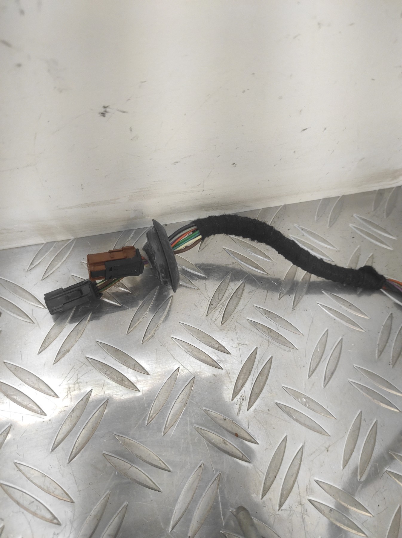 Retroviseur droit PEUGEOT 3008 1 PHASE 1 – 00008153ZG